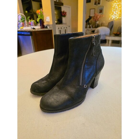 Clarks Womens Black Leather Heeled Ankle Boots CLARKS Bendables Black Leather Zi - Picture 1 of 15